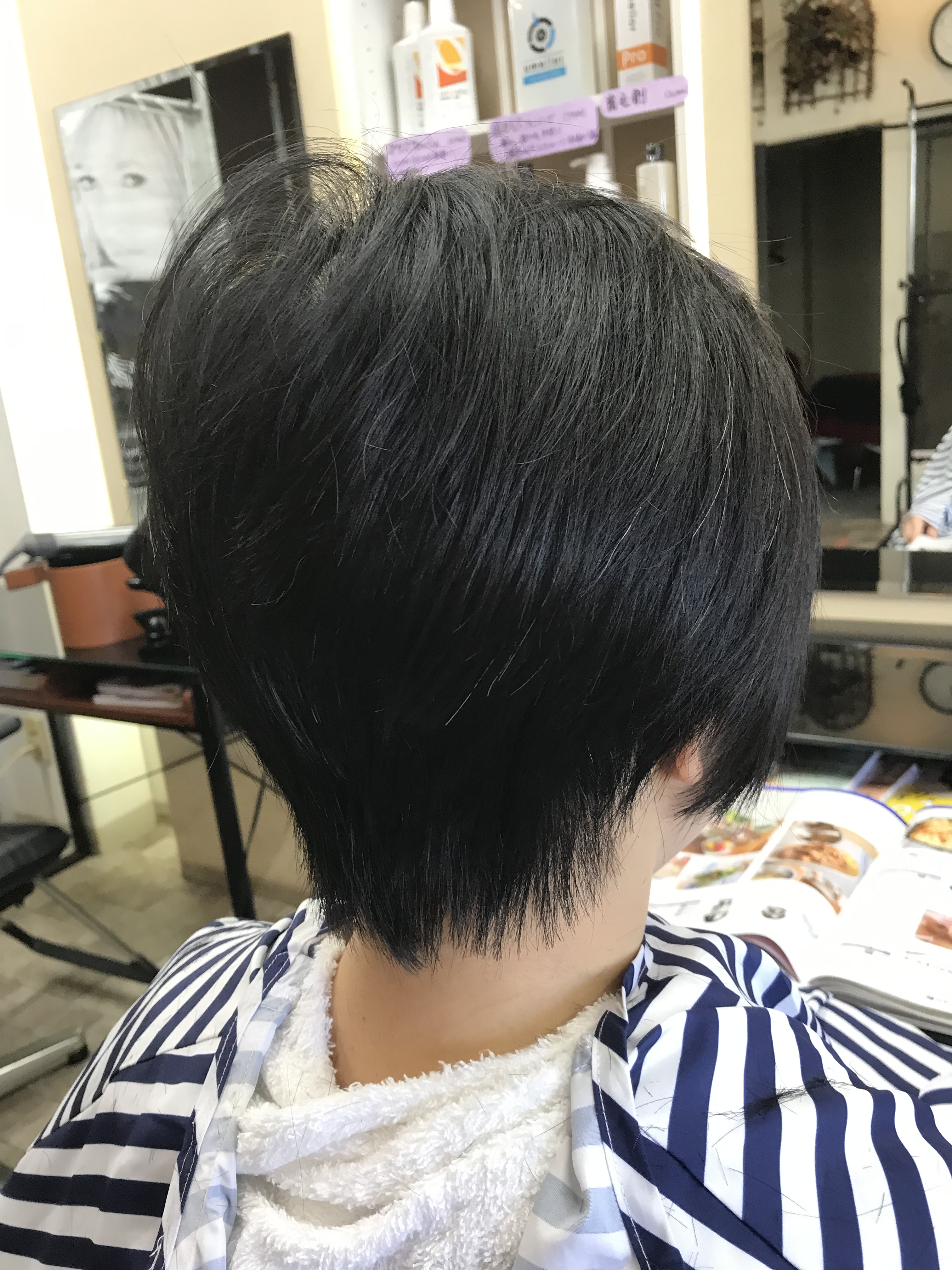 若々しいヘアスタイルは？