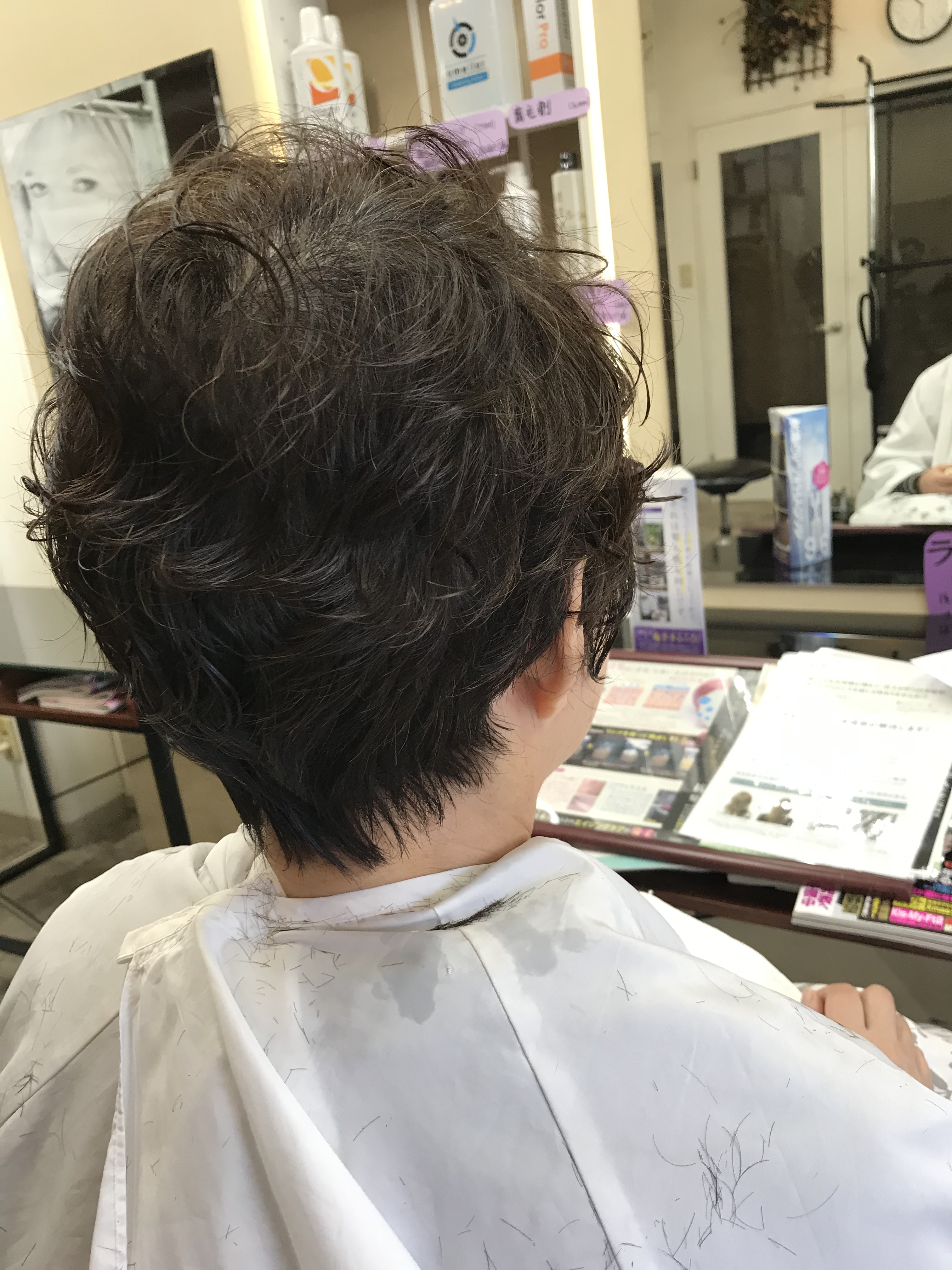 髪の悩みを改善、ショートヘアのパーマ💕